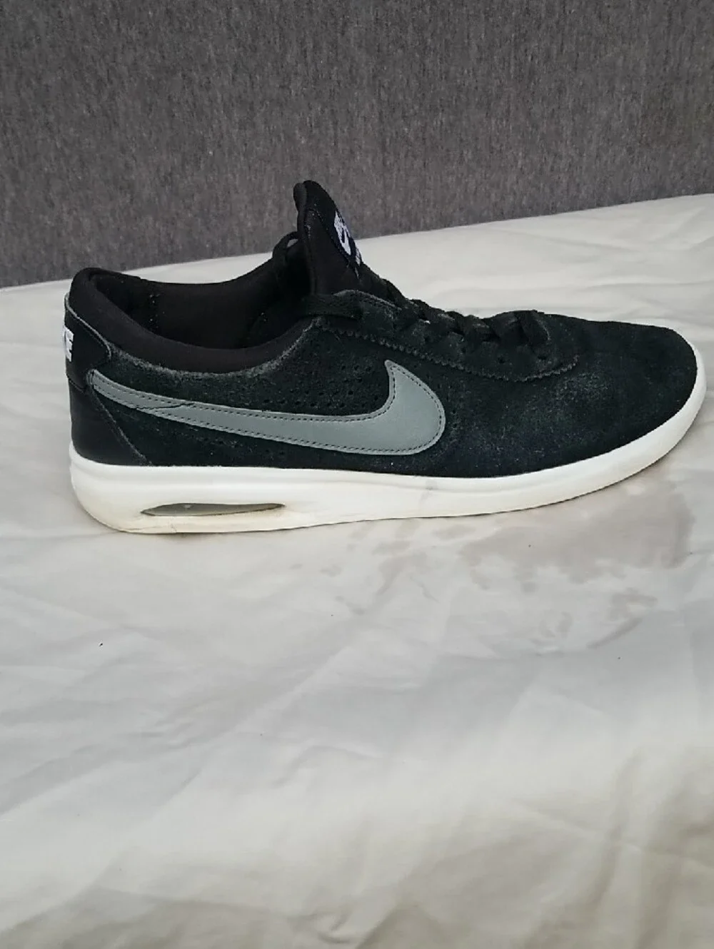 Nike SB Air Max Bruin Men’s Black with Gray Swoosh 10